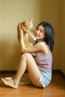肘井美佳